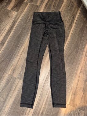 Lulu lemon wunder train